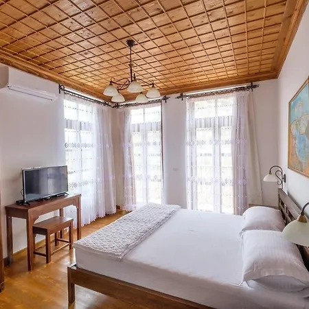 Bed & Breakfast Gorica - Unesco Quarter Berat