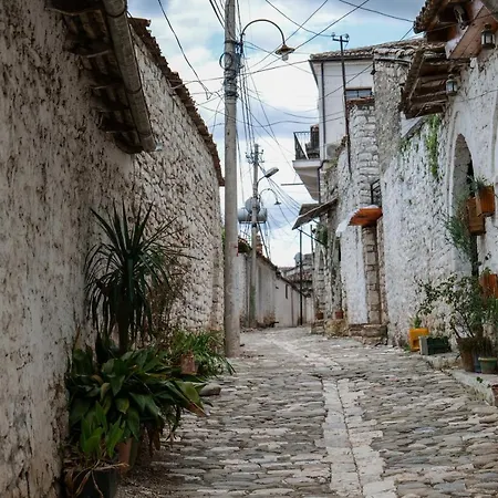 Hotel Gorica - Unesco Quarter 3* Berat