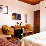 Gorica - Unesco Quarter Bed & Breakfast 3*