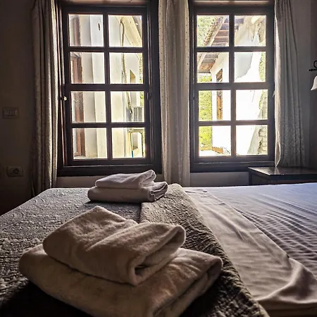 Hotel Gorica - Unesco Quarter 베라트