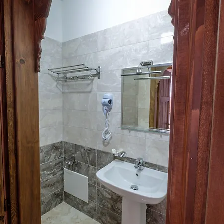 Hotel Gorica - Unesco Quarter Bed and Breakfast Μπεράτ