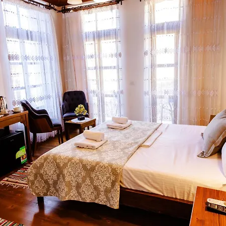 Hotel Gorica - Unesco Quarter B&B 베라트