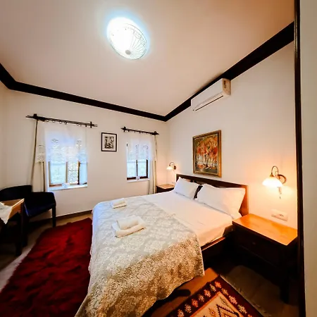 B&B Hotel Gorica - Unesco Quarter 베라트