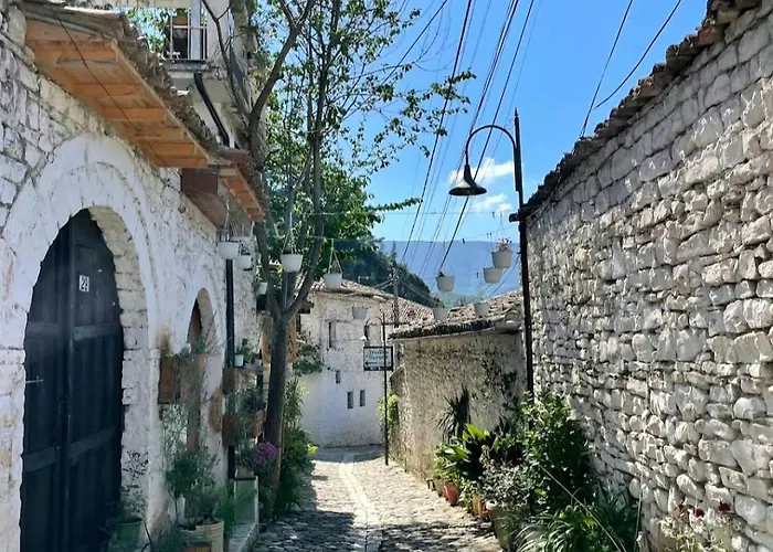 Gorica - Unesco Quarter 3* ベラト